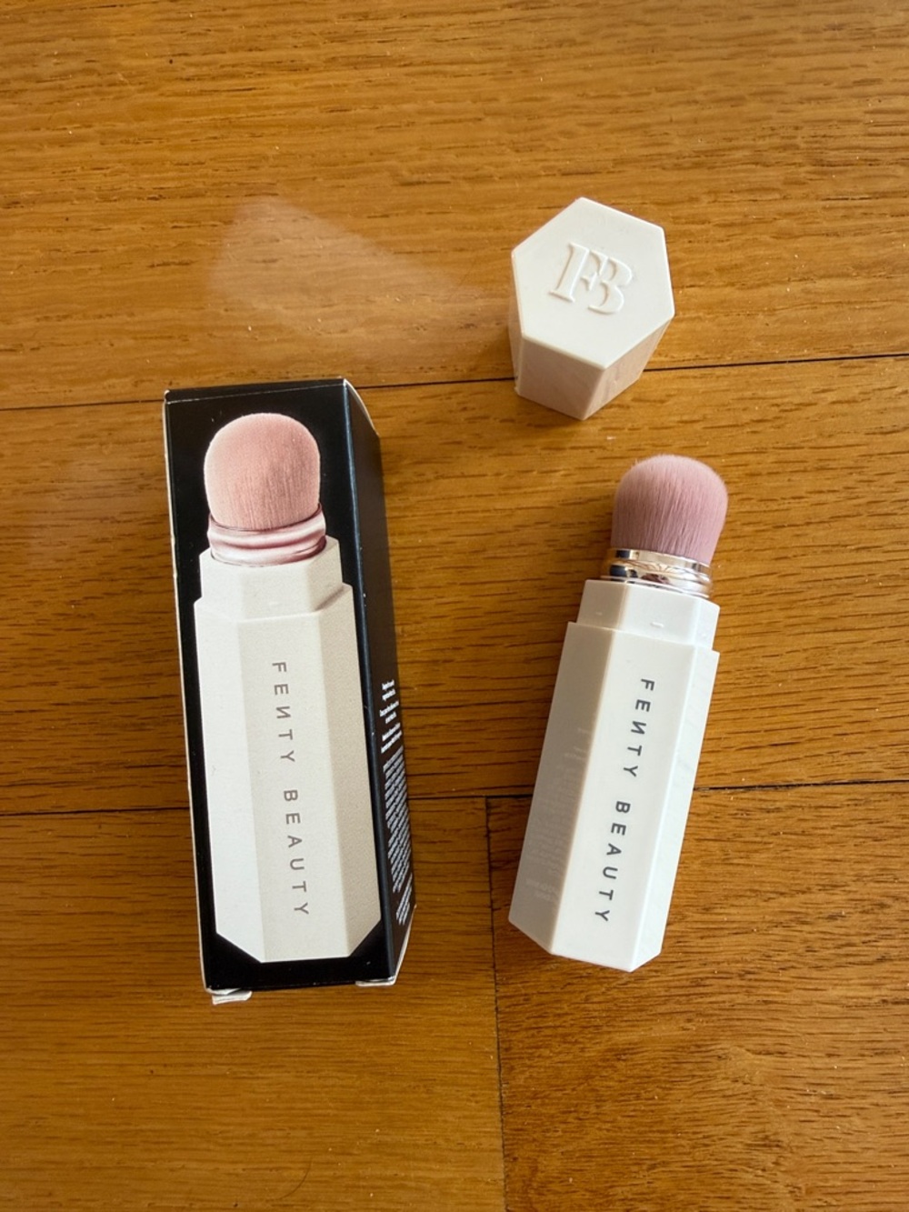 Fenty Contour & Concealer Brush